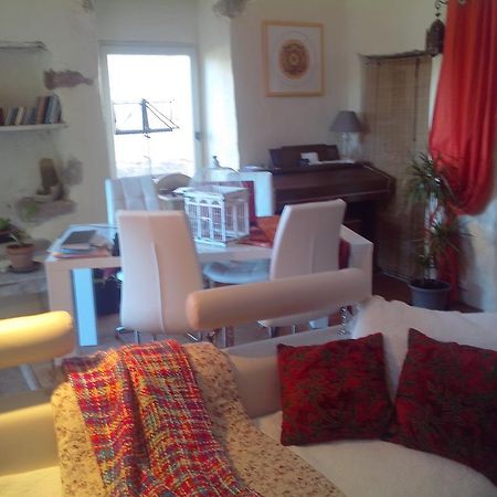 Le Clos De La Source Bed and Breakfast Le Bousquet-d'Orb Exterior foto